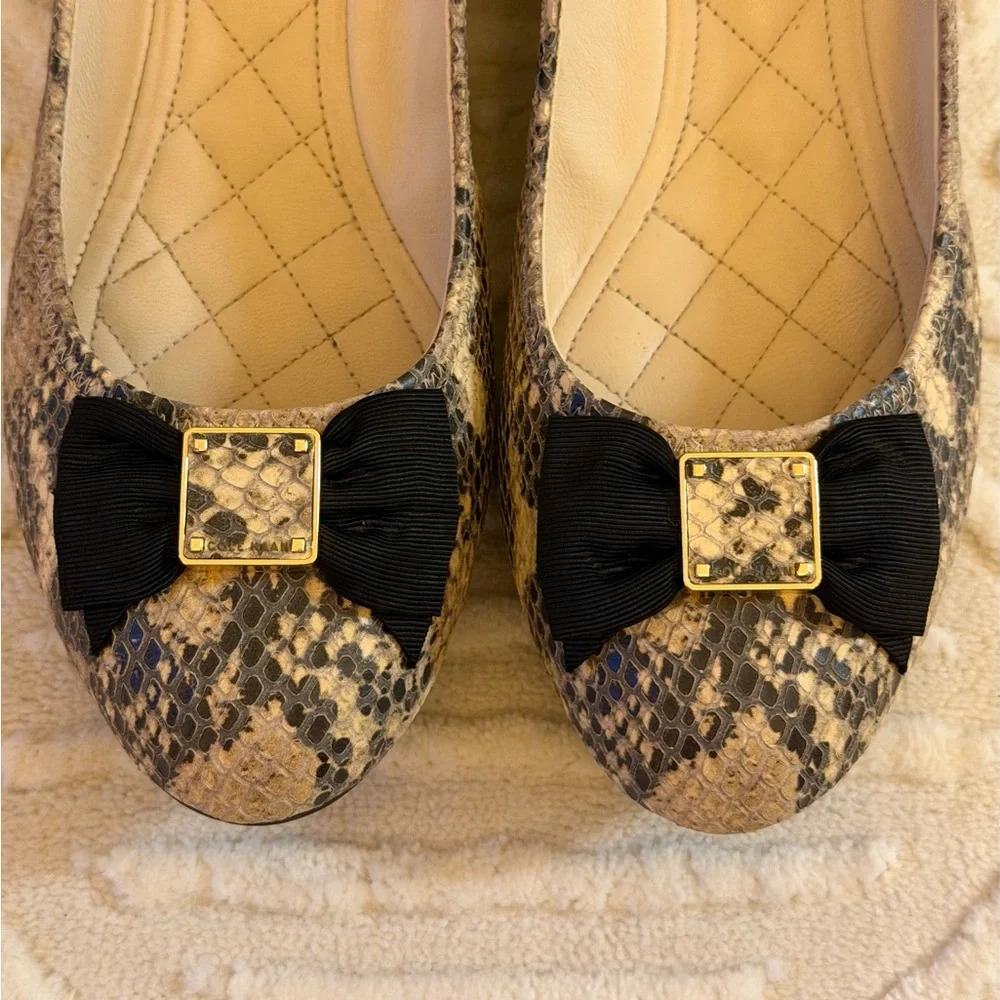 Cole Haan Tali Soft Bow Wedge Pump Snake Print Black Bow Classic Comfort Heel - Picture 10 of 16